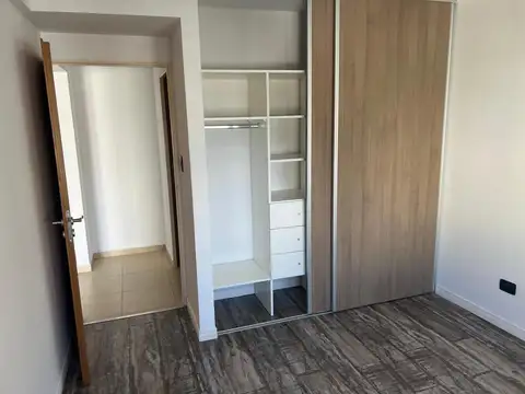 Departamento 2 ambientes en alquiler en Liniers