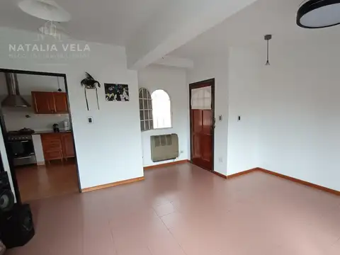 Depto Tipo Casa en Venta de 4 ambientes