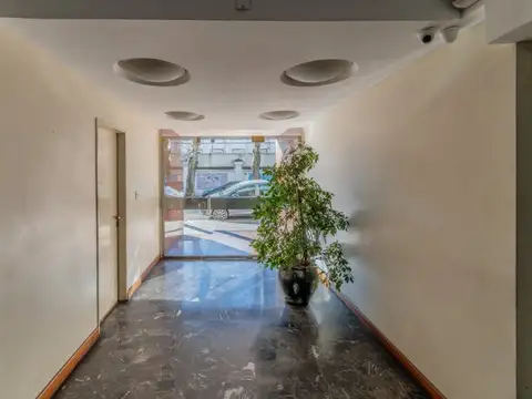 Departamento en Venta en Flores, USD 143.800