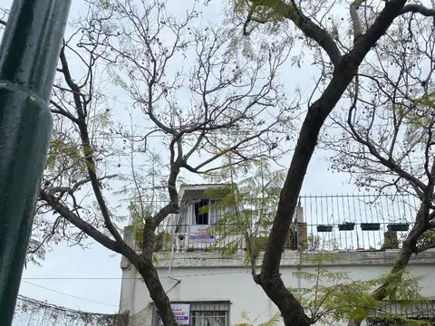 Depto Tipo Casa en Venta de 4 ambientes