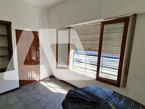 Casa en Venta en Lanús, USD 115.000