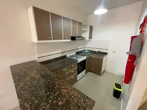 Depto Tipo Casa en Alquiler de 1 dormitorio