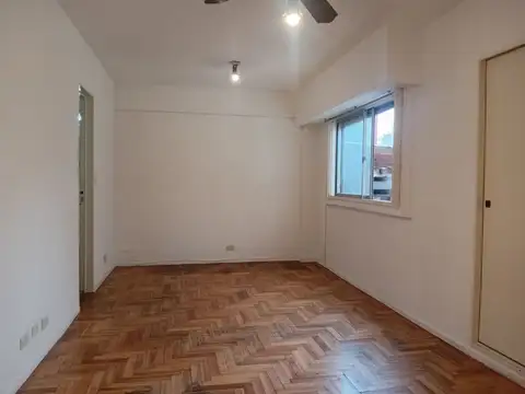 ALQUILER DEPTO MONOAMBIENTE LUMINOSO ALMAGRO