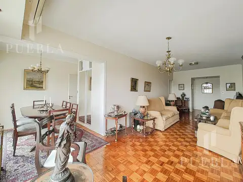 VENTA DEPARTAMENTO 4/5 AMBIENTES EN BELGRANO CHICO CON COCHERA Y BAULERA- APTO CREDITO