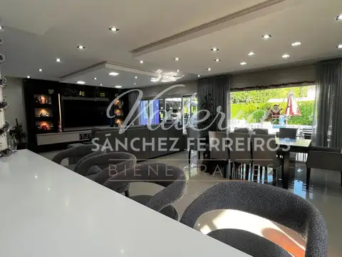 Casa 5 ambientes con 3 baños