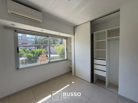 Departamento en Alquiler con 1 cocheras
