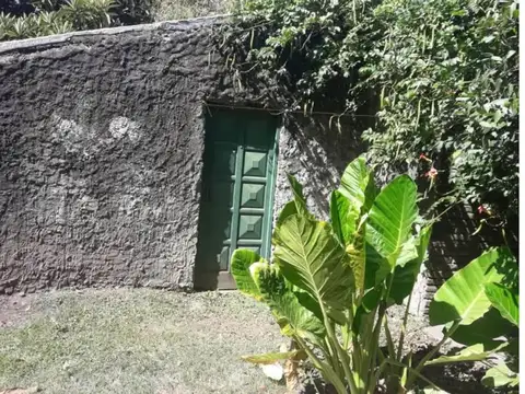 Quinta en Venta con 2 cocheras