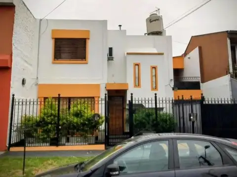 COMPRA ESTA VIVIENDA MULTIFAMILIAR, PARA EMPEZAR EL VERANO 