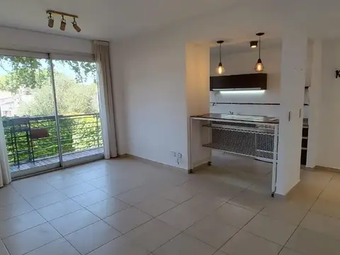 Semipiso 2 amb al cfte con balcon