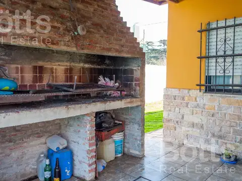 Quinta en Venta con 1 cochera
