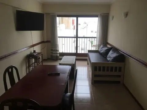 ALQUILER 24 MESES DEPARTAMENTO 2 AMBIENTES ZONA PLAZA COLON