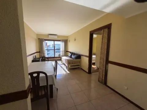 ALQUILER 24 MESES DEPARTAMENTO 2 AMBIENTES ZONA PLAZA COLON