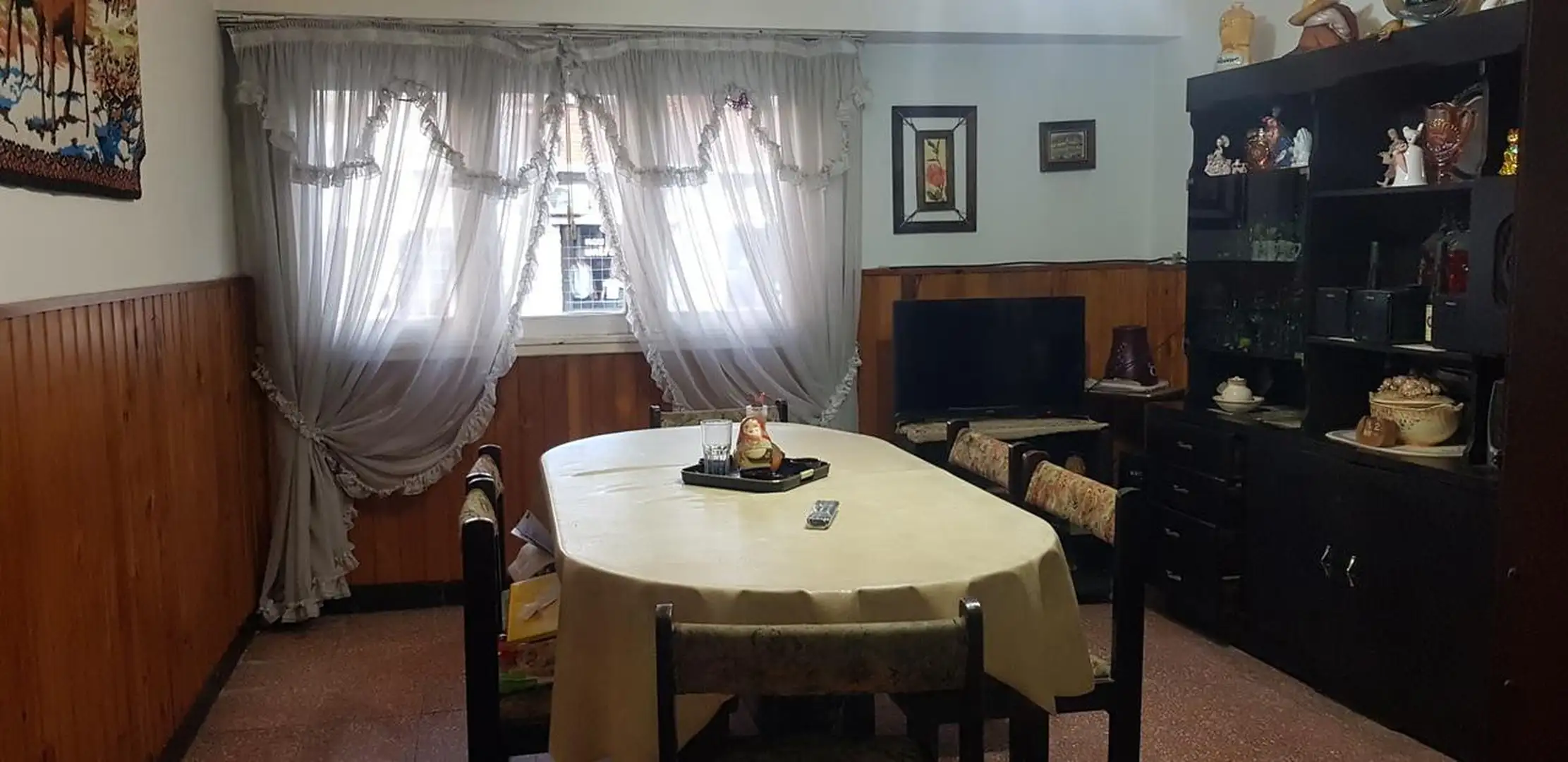 Departamento 3 ambientes en planta baja en zona Centro