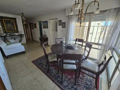 Departamento en Alquiler de 5 ambientes