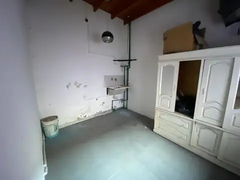 Galpon en Venta en Mataderos, USD 180.000