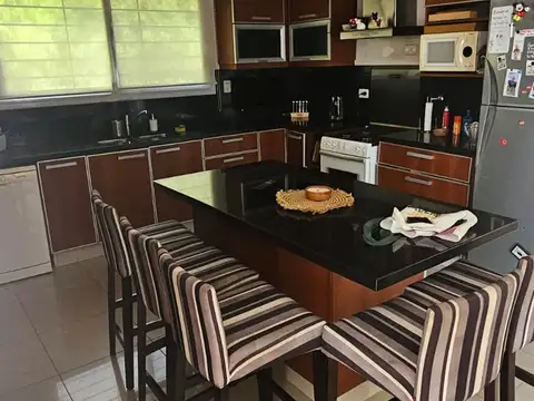 Casa en Venta en Córdoba, USD 335.000