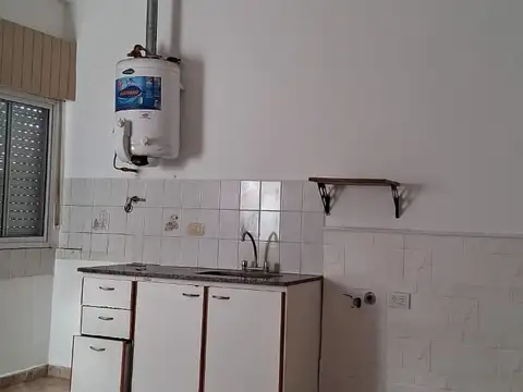 Departamento en Alquiler en San Antonio De Padua, $ 360.000