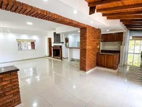 Casa en Venta en Funes, USD 260.000