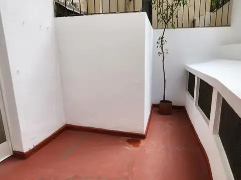 Departamento en Balvanera, 2 patios, muy luminoso, apto profesional