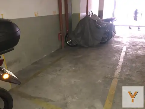 Cochera para moto en venta - 9Mts2 - Balvanera