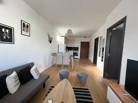 Avenida Niceto Vega  al 5900