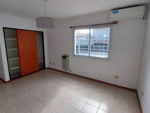 CASA 3 DORMITORIOS EN ALQUILER BARRIO ALTO LA LOMA