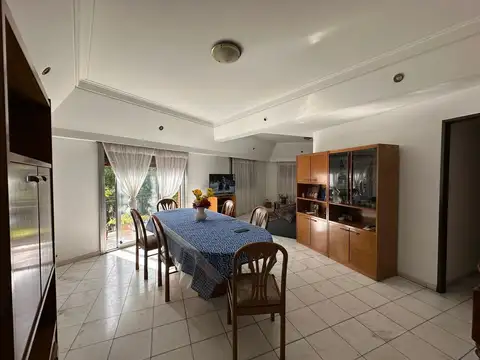 Depto Tipo Casa 7 ambientes con 3 baños