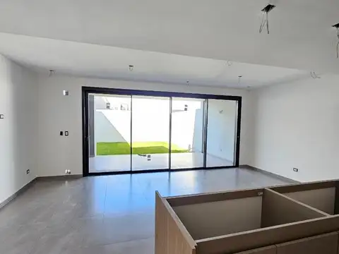 Brisas De Manantiales