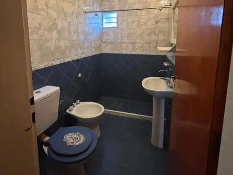 ALQUILER DEPARTAMENTO INTERNO -  B° LOS NARANJOS