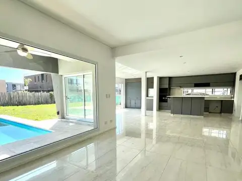 Casa en Venta al Noreste