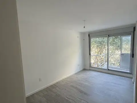 Depto Tipo Casa en Alquiler en Montevideo, $ 26.000