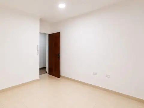 Oficina en Alquiler en Zona Centro, $ 390.000