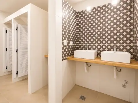 Oficina en Alquiler en Zona Centro, $ 390.000