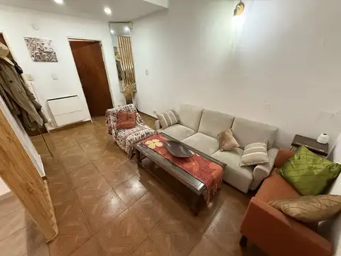 Depto Tipo Casa en Venta de 3 ambientes