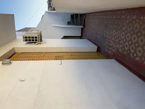 Depto Tipo Casa en Venta en Boedo, USD 250.000