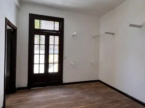 Depto Tipo Casa en Venta al Este
