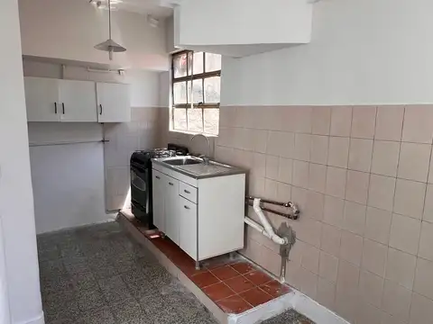 Depto Tipo Casa en Venta 60 años