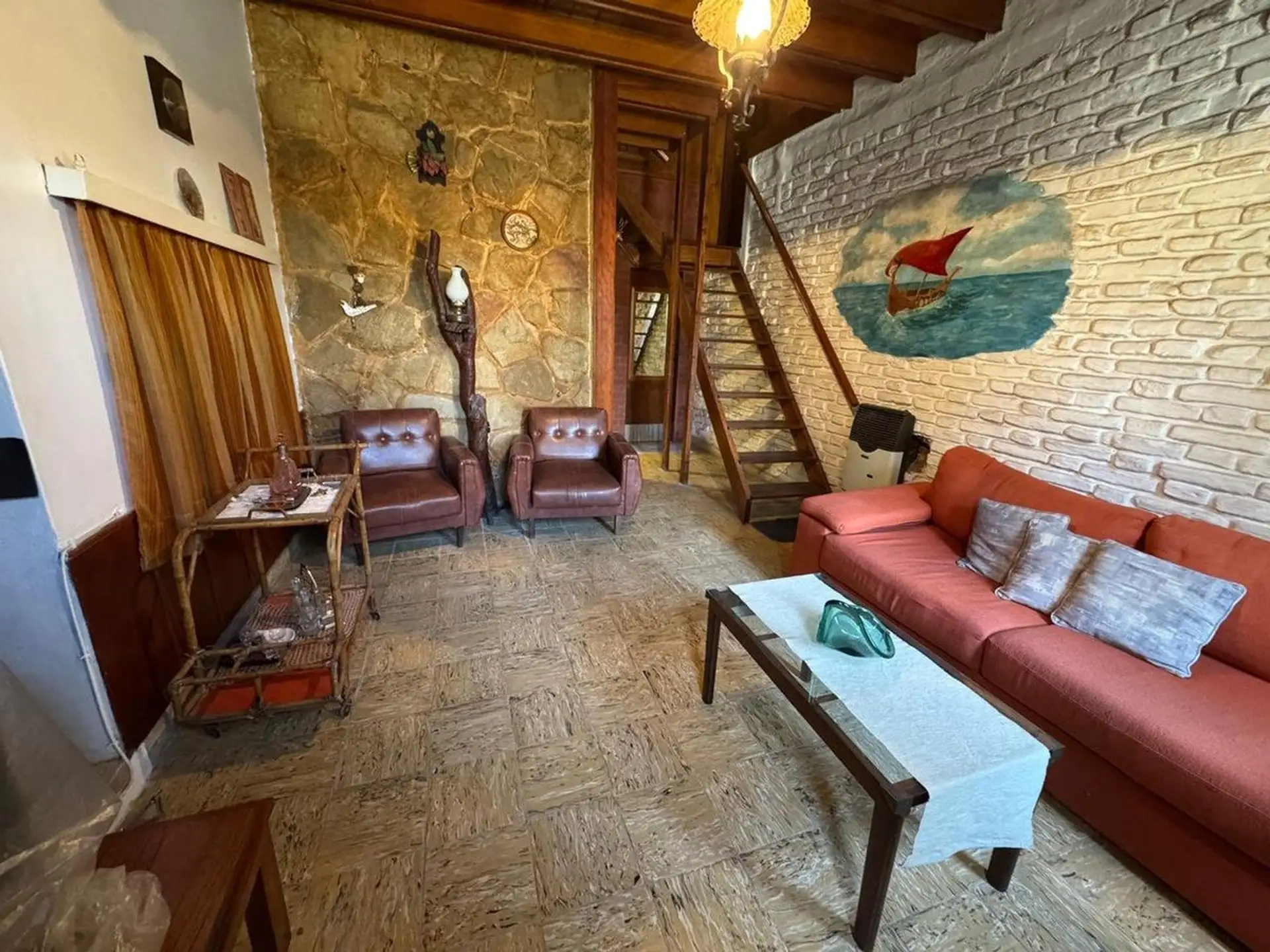 Casa 2 dorm, 154m² en Alfar con amplio parque