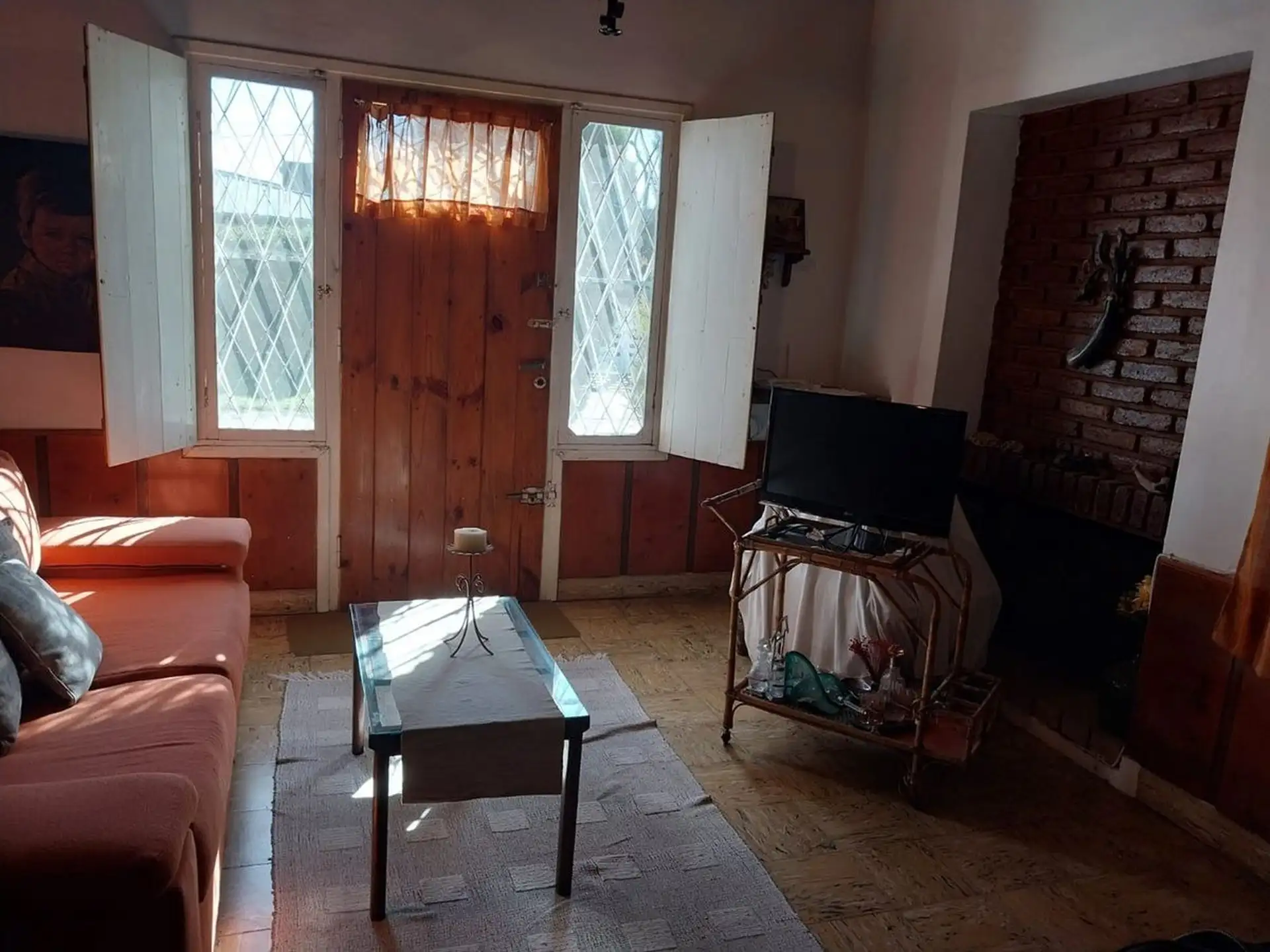 Casa 2 dorm, 154m² en Alfar con amplio parque