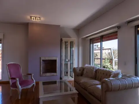Departamento en Alquiler de 3 dormitorios