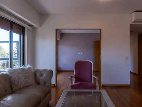 Departamento en Alquiler con 6 cocheras