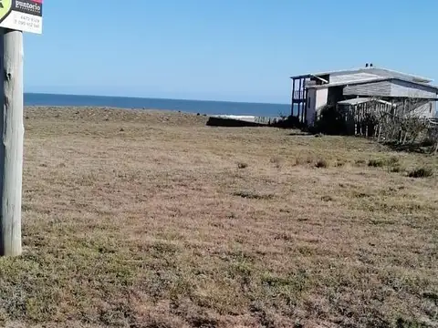 Terreno en Venta 40  mts Fondo