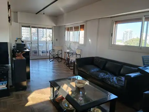 Departamento en Venta de 7 ambientes
