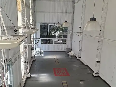 Local en Las Cañitas