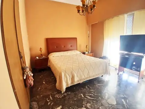 Depto Tipo Casa 4 ambientes con 1 baño