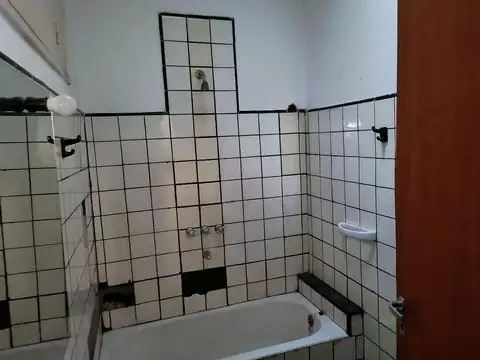 Casa en Venta en La Plata, USD 78.000