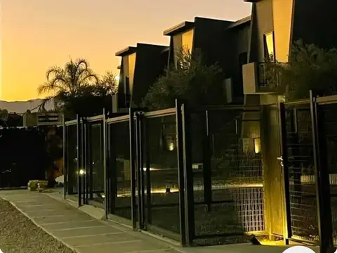 DUPLEX MODERNO BOSQUES DE MAYO A ESTRENAR