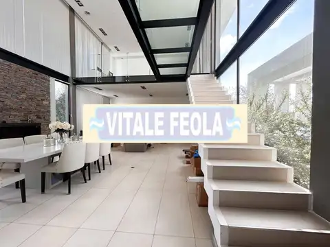 Casa en Alquiler de 3 dormitorios