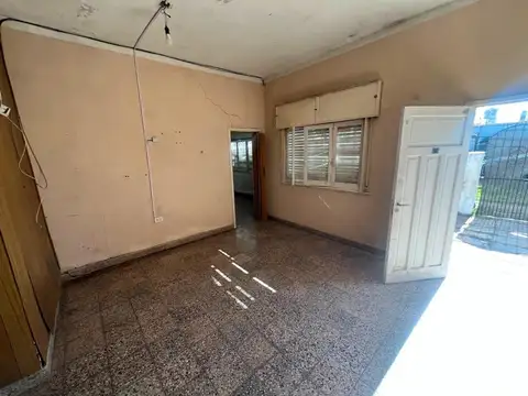 Casa en Venta en Villa Gobernador Udaondo, USD 77.000