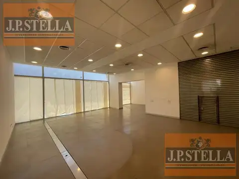 Local Comercial en Esquina 160 m² S/ Avenida - Centro (Moreno)